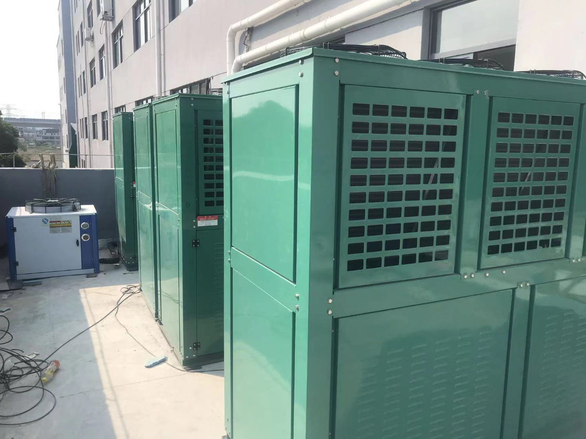 Jiangyin Yuecheng Cold Storage 2500m ³